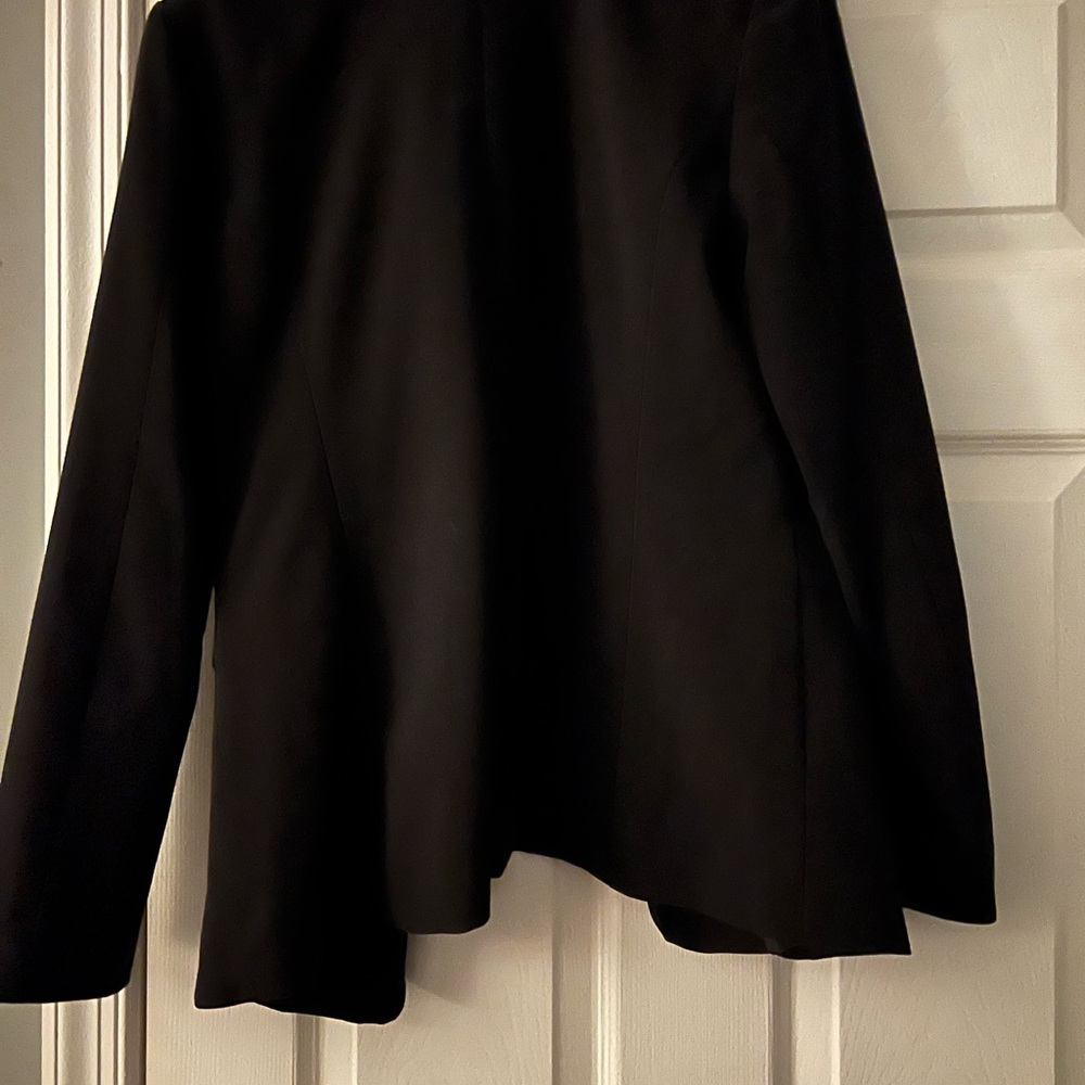 Black blazer - Picture 3 of 5